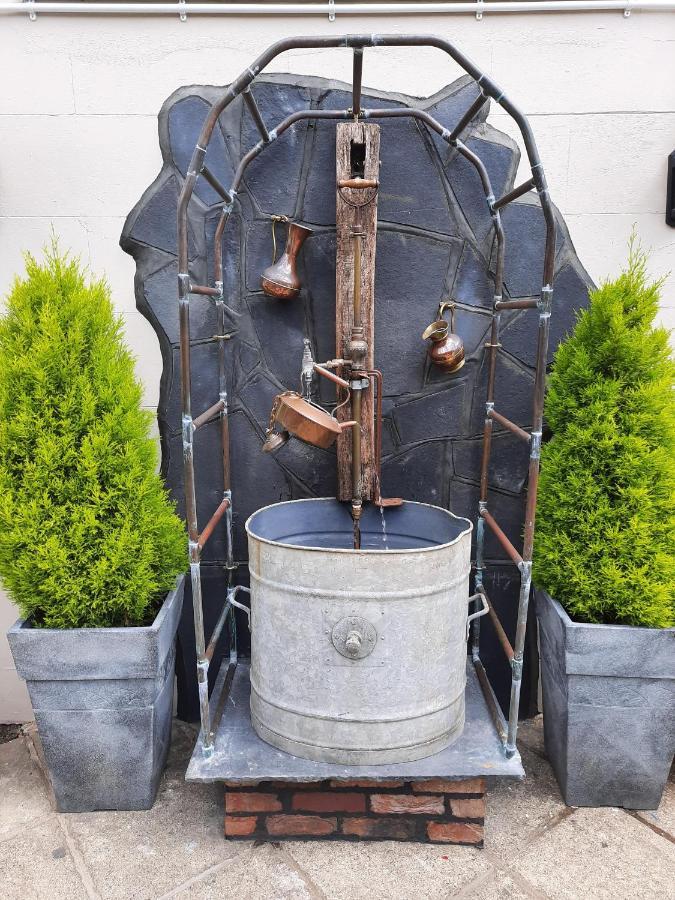The Labouring Man Hotell Coldwaltham Exteriör bild